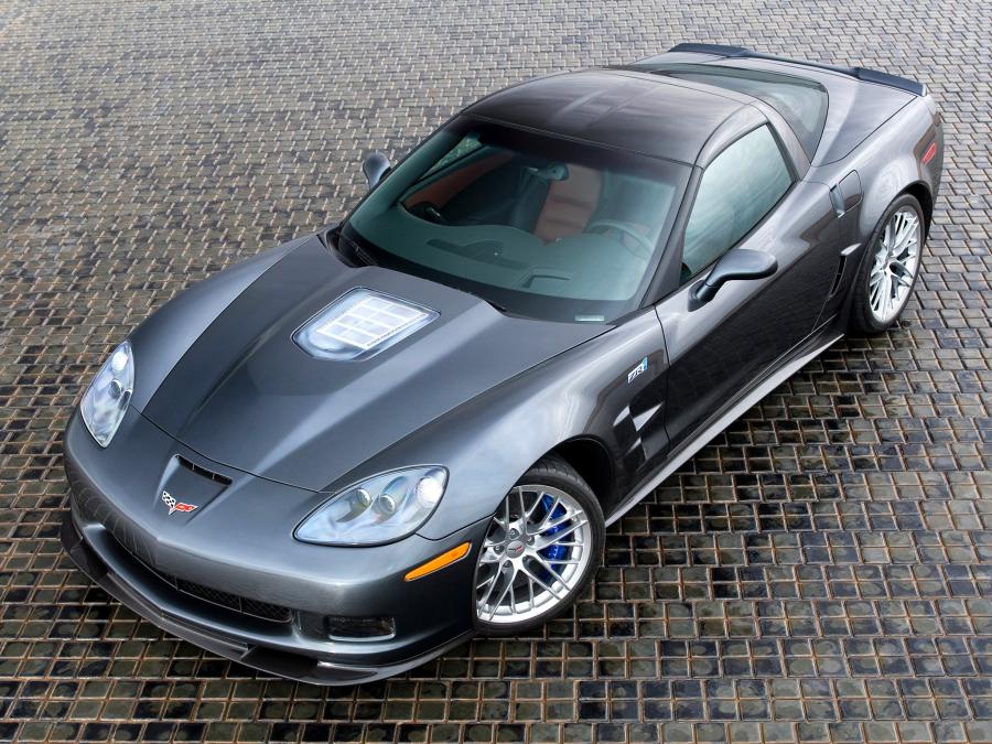  Chevrolet Corvette ZR1 2008 года  (фото 18 из 45)